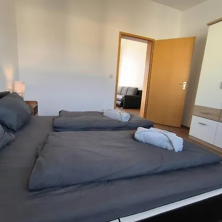 Apartment Mit Dachterrasse *