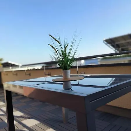 Mit Dachterrasse Apartament *